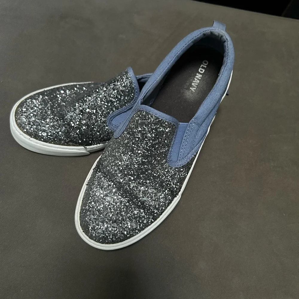 Old Navy sparkling black